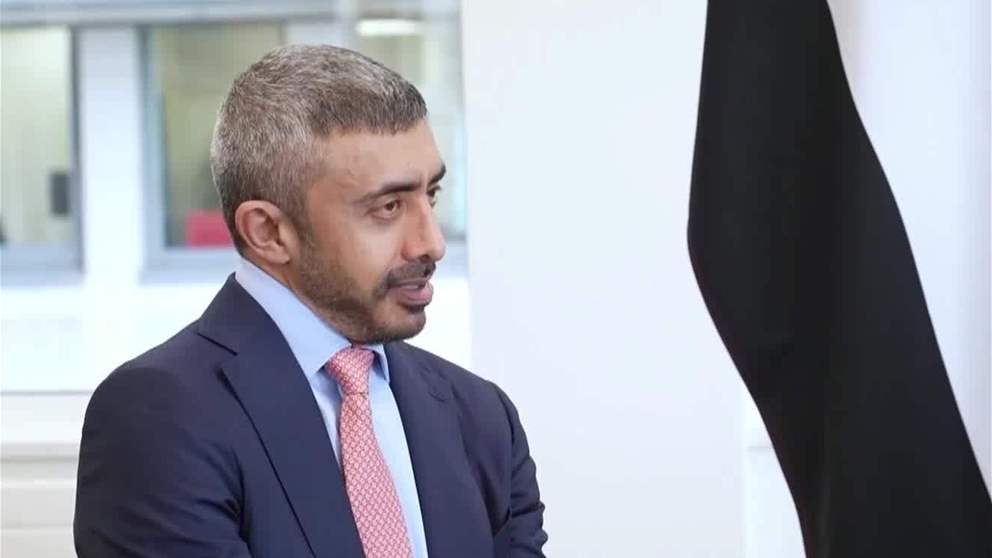 عبدالله بن زايد يلتقي نائب رئيس الوزراء وزير العدل البريطاني