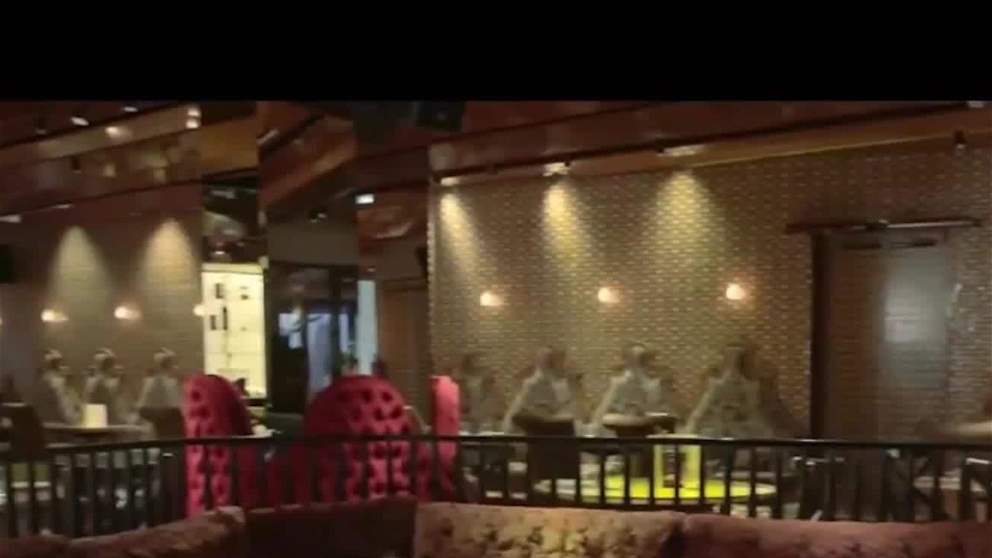 العيد في الإمارات.. شوارع متلألئة وأسواق تنبض بالحياة