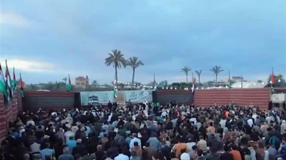 عملية الفارس الشهم 3 تقيم صلاة عيد الأضحى بين النازحين في شمال وجنوب قطاع غزة 