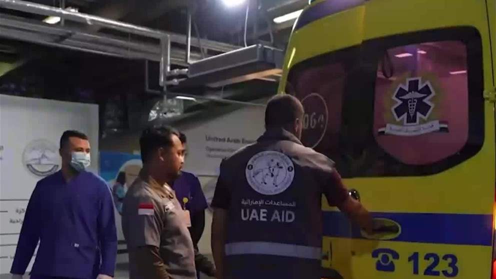 ضمن عملية "الفارس الشهم 3".. المستشفى الإماراتي العائم في العريش يستقبل 5 حالات جديدة من قطاع غزة