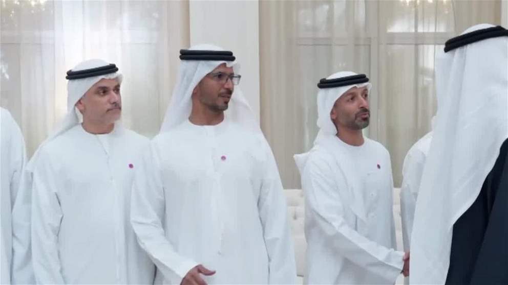 رئيس الدولة يستقبل وفد جهاز ابو ظبي للاستثمار بمناسبة احتفاء الجهاز بالذكرى ال 50 لتأسيسه