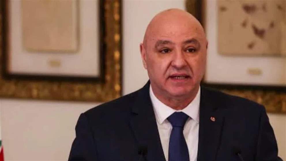 الرئيس اللبناني يؤكد التزام الجيش بقرارات السلطة رغم التشكيك