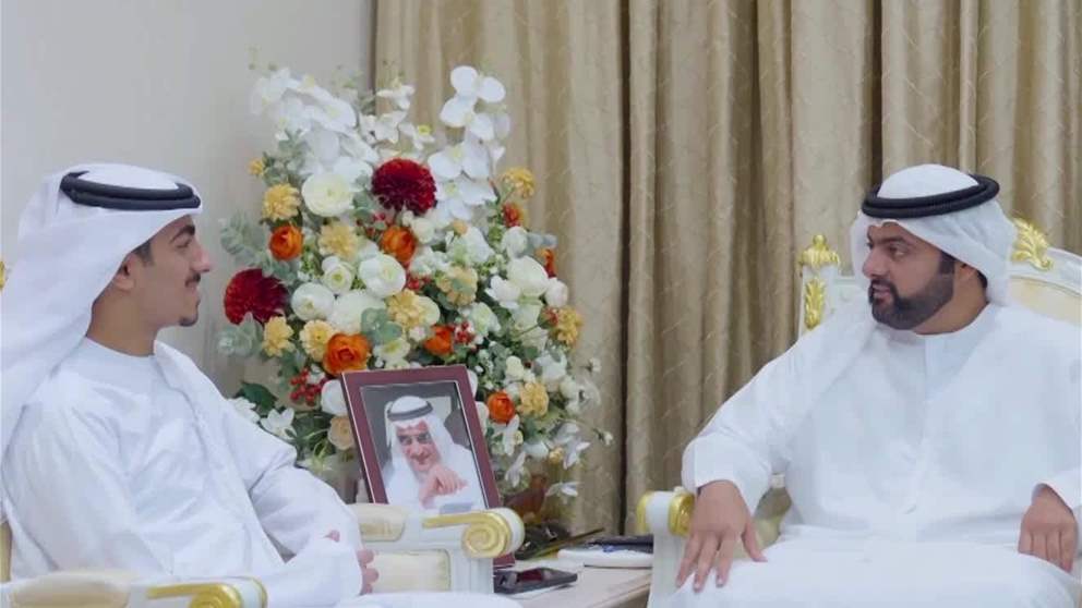 محمد الشرقي يستقبل الطالب راشد الظنحاني الاول على الدولة في مدارس التكنولوجيا التطبيقية