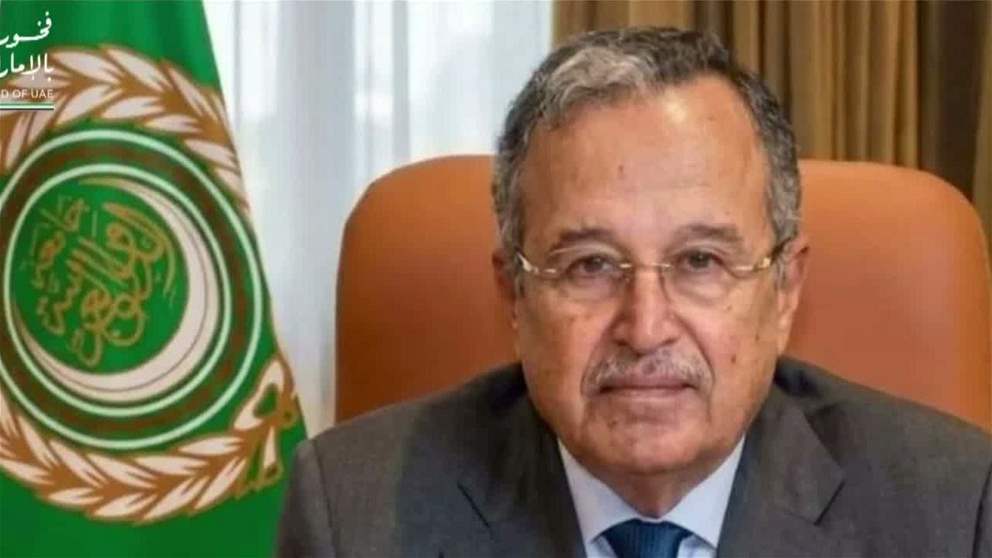 نبيل فهمي يستنكر استهداف سفينتين بدمياط.. ويحذر من توسيع رقعة الصراع في المنطقة
