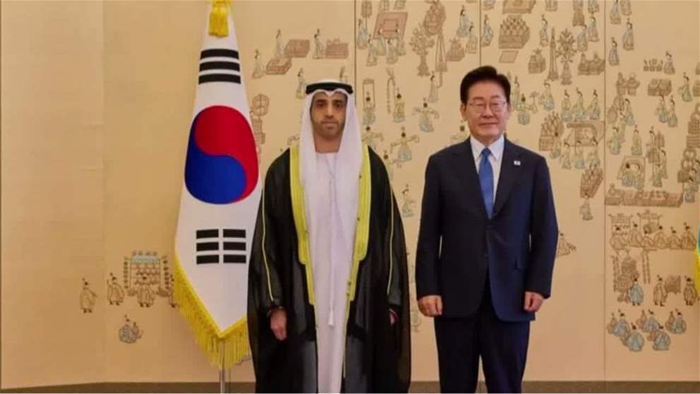 سفير الإمارات يقدم أوراق اعتماده إلى رئيس كوريا 