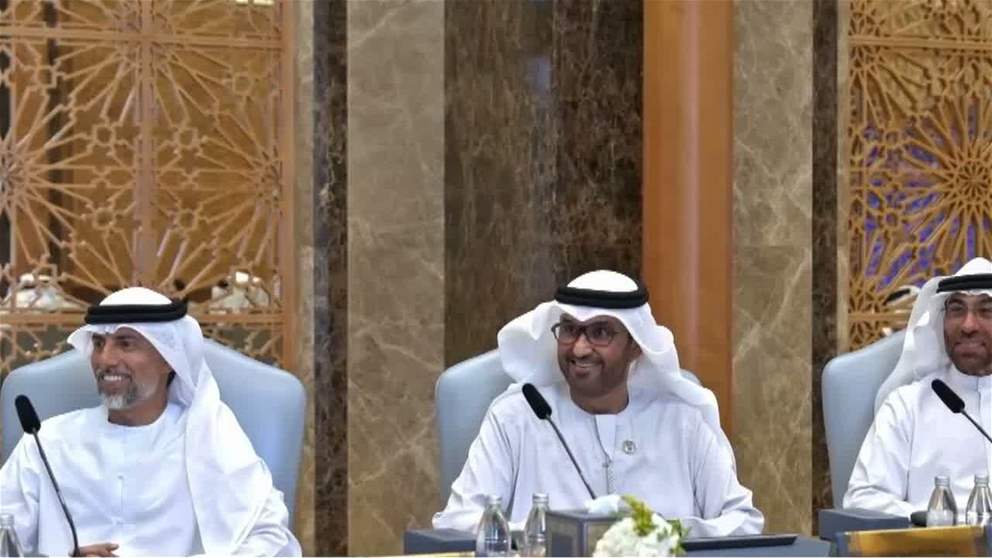 المجلس الوزاري للذكاء الاصطناعي والتنمية برئاسة منصور بن زايد يستعرض المرحلة الثانية من مشروع الذكاء الاصطناعي المساعد