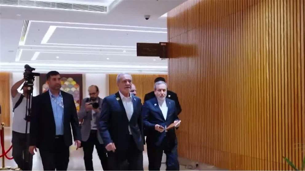ولي عهد ابو ظبي يلتقي الرئيس الايراني على هامش قمة بريكس في نيودلهي