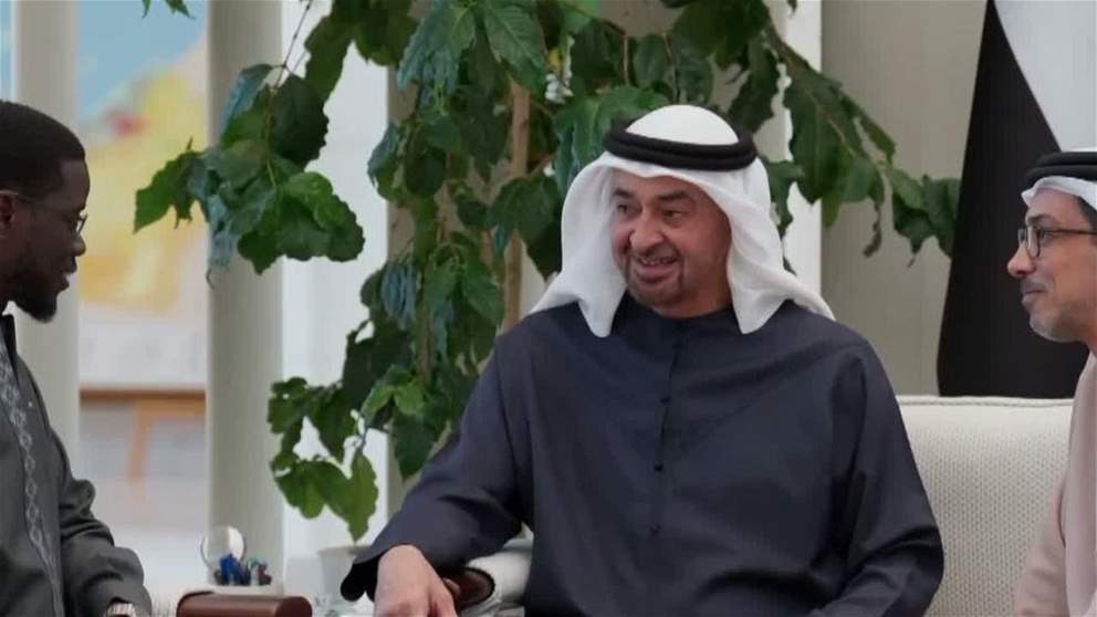 رئيس الدولة ورئيس السنغال يبحثان تعزيز علاقات التعاون بين البلدين