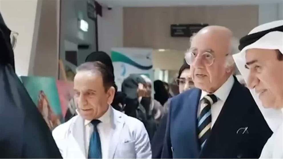 جامعة الفجيرة تحتفي باليوم العالمي للصحة النفسية بمشاركة 15 جهة و34 ركنًا توعويًا