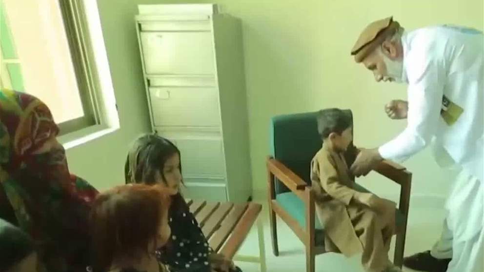 بدعم محمد بن زايد.. عطاء إماراتي متواصل لعالم خالٍ من شلل الأطفال