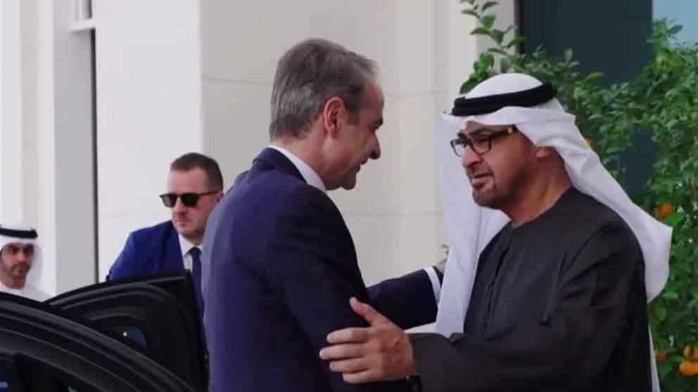 رئيس الدولة ورئيس وزراء اليونان يبحثان تعزيز علاقات البلدين