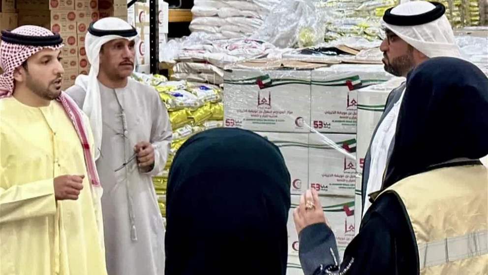 "الهلال الأحمر" تتسلم 2000 طرد غذائي من مركز سهيل بن عويضة الخييلي