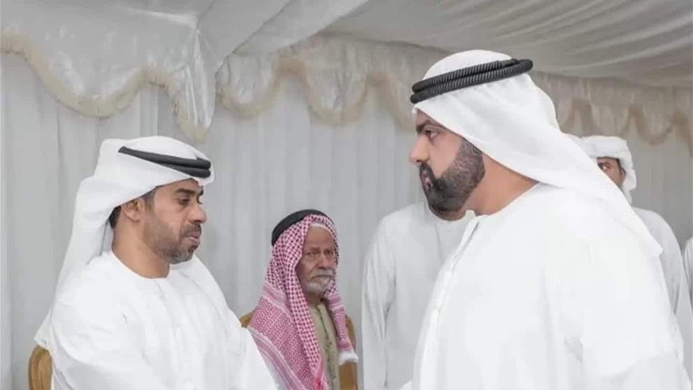 محمد الشرقي يقدم واجب العزاء في وفاة راشد سعيد راشد العواش اليماحي