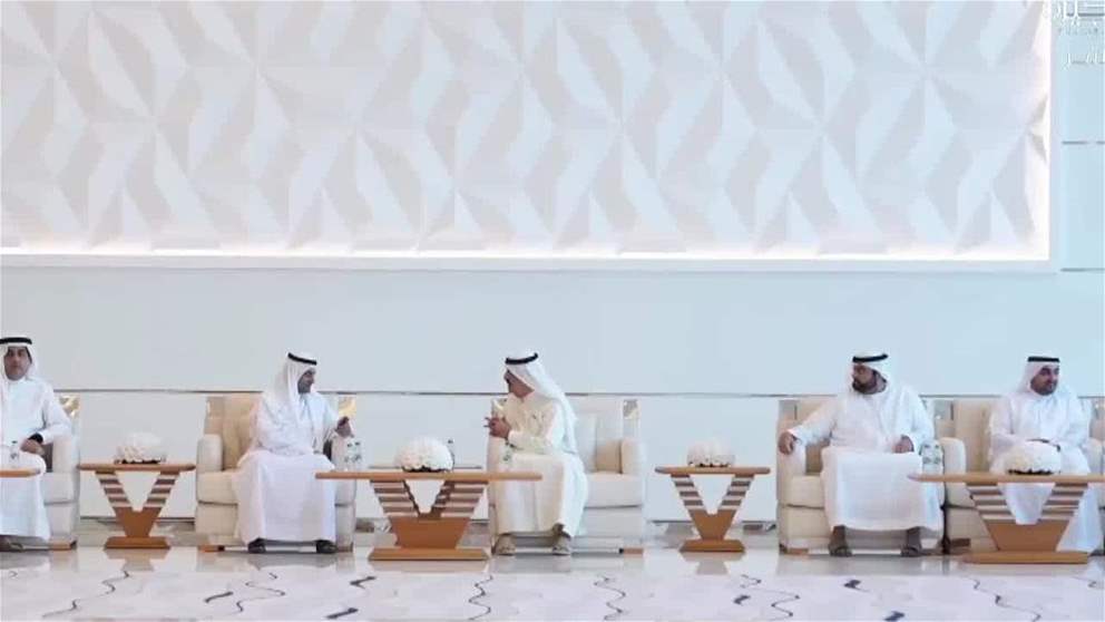 محمد الشرقي يقدم واجب العزاء في وفاة الشيخة حصة بنت حميد بن عبد الرحمن الشامسي 