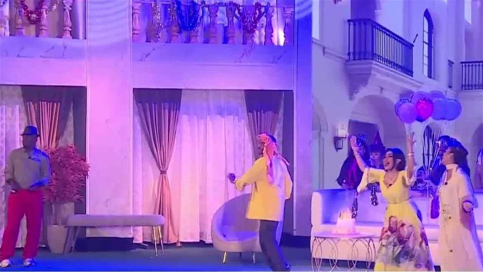 مسرحية الكرة بملعبكم تشهد اقبالا جماهيريا واسعا