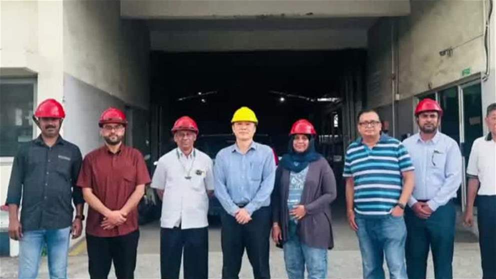 بلدية الفجيرة تزور مصنع الوبول في ماليزيا لتعزيز التعاون بإنارة الشوارع المستدامة