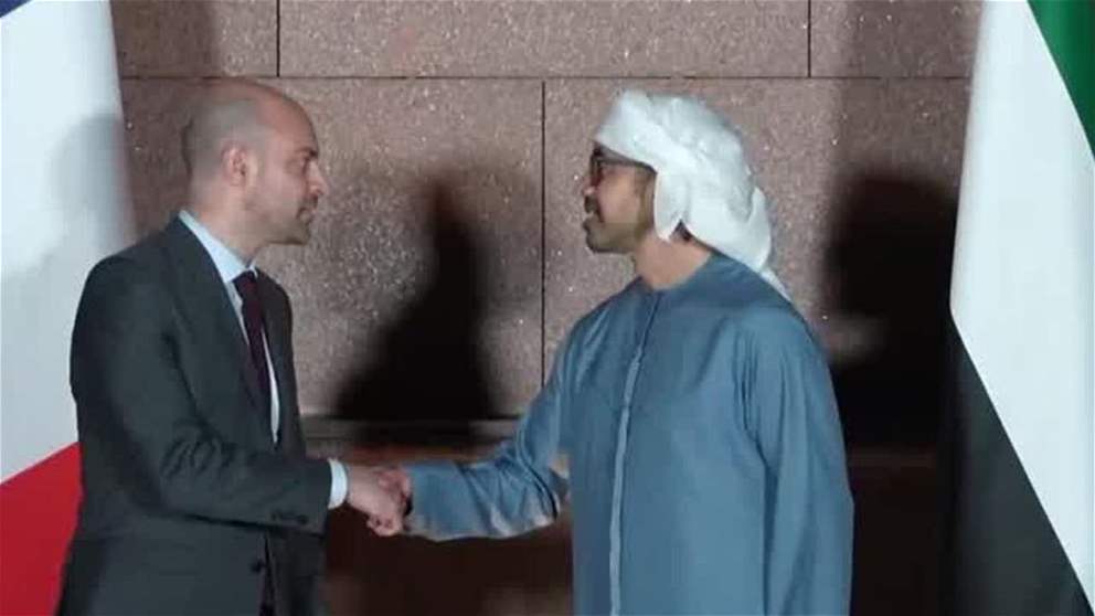 عبدالله بن زايد يستقبل وزير الخارجية الفرنسي ويبحثان العلاقات الاستراتيجية بين البلدين