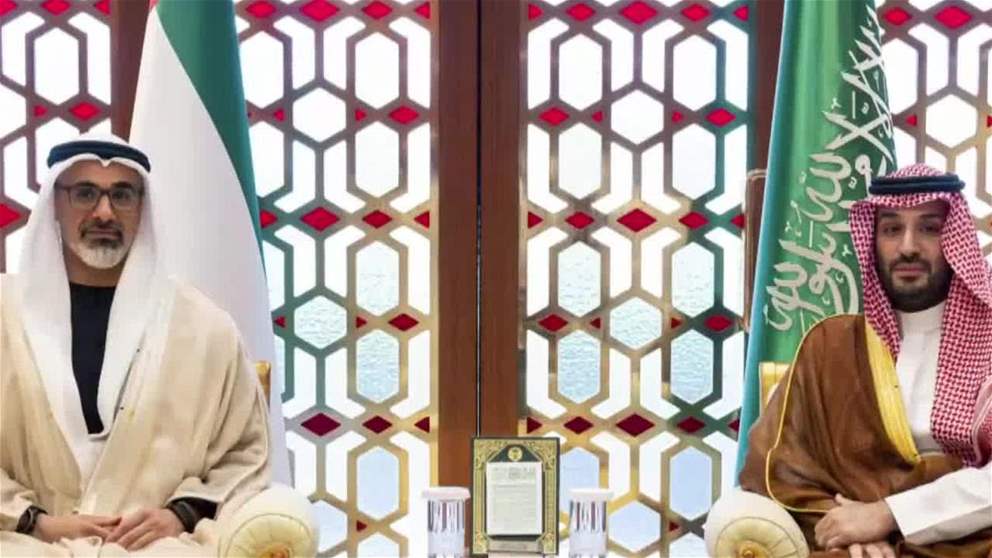 ولي عهد أبوظبي يلتقي ولي العهد السعودي على هامش القمة الخليجية – الأمريكية في الرياض