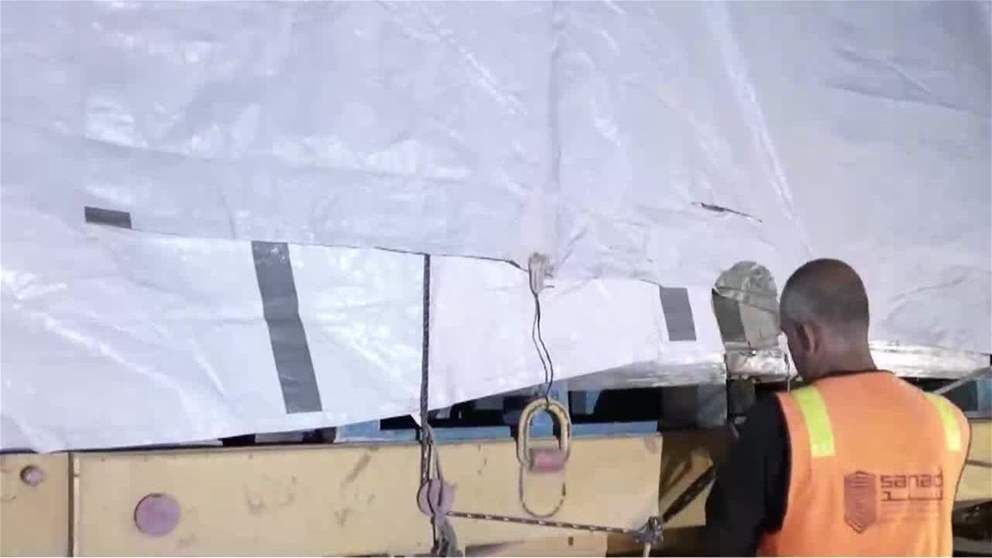 دخول قافلة مساعدات إماراتية إلى قطاع غزة محملة بـ1039 طنا ضمن الفارس الشهم 3