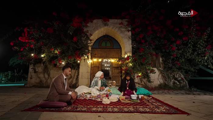 سَفْرة وسُفْرة
