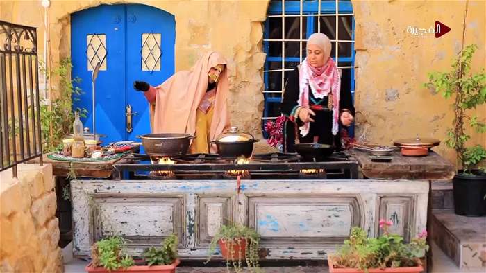 سَفْرة وسُفْرة