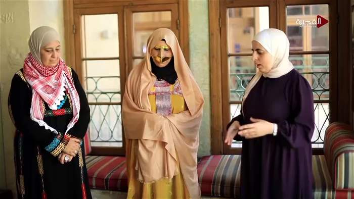 سَفْرة وسُفْرة