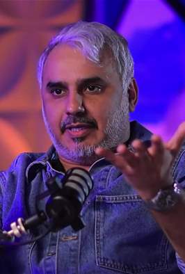 كوميدي كاست